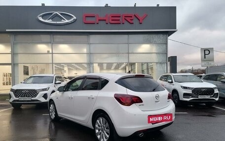 Opel Astra J, 2011 год, 817 000 рублей, 7 фотография