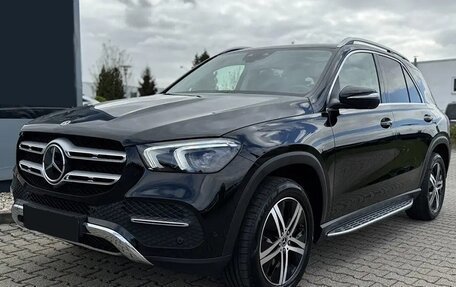 Mercedes-Benz GLE, 2022 год, 9 452 000 рублей, 1 фотография