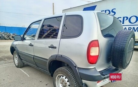 Chevrolet Niva I рестайлинг, 2004 год, 385 000 рублей, 5 фотография