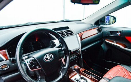 Toyota Camry, 2012 год, 1 598 000 рублей, 11 фотография