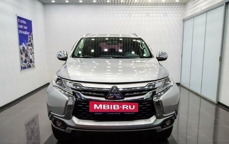 Mitsubishi Pajero Sport III рестайлинг, 2017 год, 2 823 000 рублей, 3 фотография