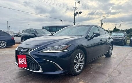 Lexus ES VII, 2020 год, 4 420 000 рублей, 2 фотография