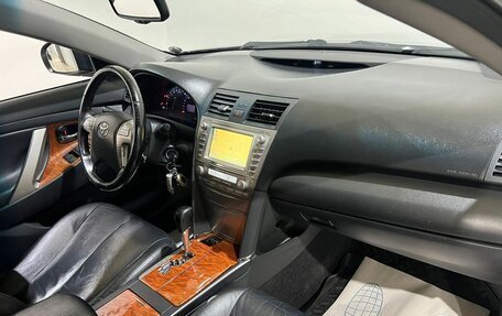 Toyota Camry, 2009 год, 1 400 000 рублей, 27 фотография