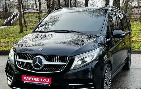 Mercedes-Benz V-Класс, 2021 год, 8 500 000 рублей, 2 фотография