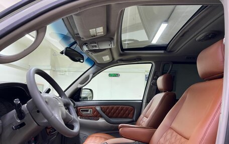 Toyota Sequoia II рестайлинг, 2002 год, 1 899 000 рублей, 9 фотография