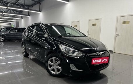 Hyundai Solaris II рестайлинг, 2012 год, 895 000 рублей, 5 фотография