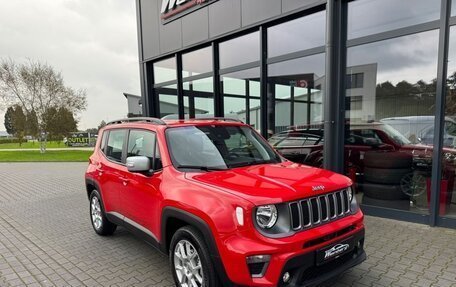 Jeep Renegade I рестайлинг, 2022 год, 3 180 000 рублей, 2 фотография