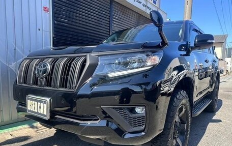 Toyota Land Cruiser Prado 150 рестайлинг 2, 2023 год, 5 970 000 рублей, 2 фотография