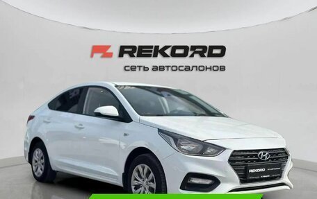 Hyundai Solaris II рестайлинг, 2018 год, 1 309 000 рублей, 1 фотография