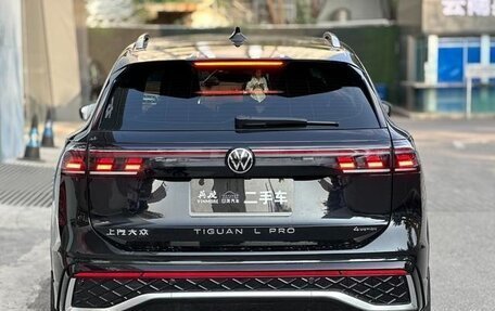 Volkswagen Tiguan, 2024 год, 4 500 000 рублей, 1 фотография