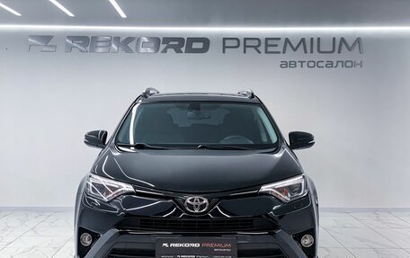 Toyota RAV4, 2018 год, 3 100 000 рублей, 4 фотография