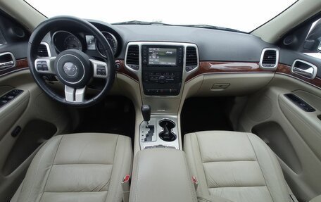 Jeep Grand Cherokee, 2012 год, 2 100 000 рублей, 12 фотография