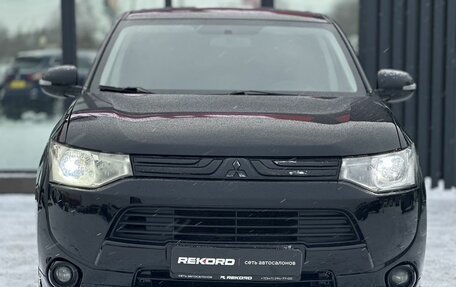 Mitsubishi Outlander III рестайлинг 3, 2012 год, 1 499 000 рублей, 3 фотография