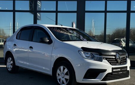 Renault Logan II, 2018 год, 1 199 000 рублей, 3 фотография