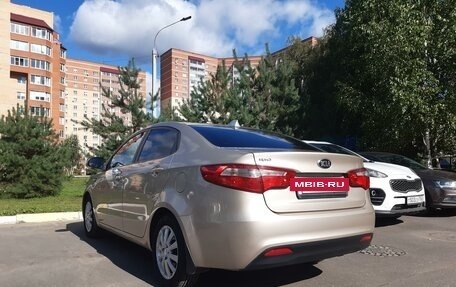 KIA Rio III рестайлинг, 2013 год, 940 000 рублей, 4 фотография