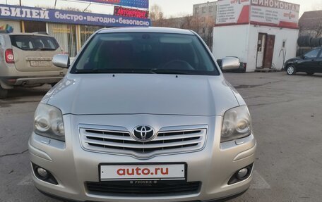 Toyota Avensis III рестайлинг, 2006 год, 1 240 000 рублей, 2 фотография