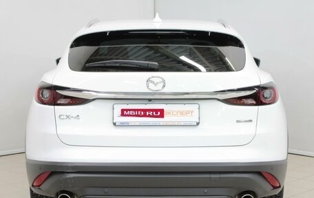 Mazda CX-4, 2023 год, 2 999 000 рублей, 8 фотография