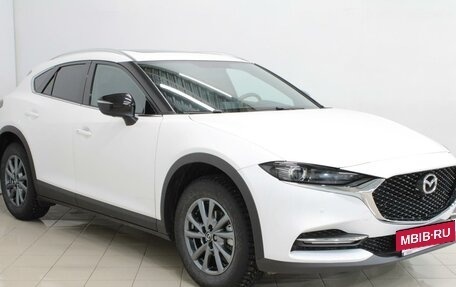 Mazda CX-4, 2023 год, 2 999 000 рублей, 5 фотография