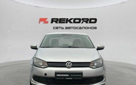 Volkswagen Polo VI (EU Market), 2011 год, 740 000 рублей, 2 фотография