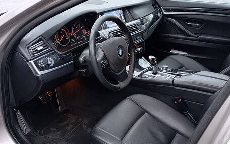 BMW 5 серия, 2012 год, 2 000 000 рублей, 2 фотография