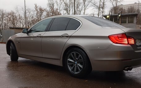 BMW 5 серия, 2012 год, 2 000 000 рублей, 17 фотография