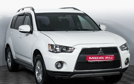 Mitsubishi Outlander III рестайлинг 3, 2011 год, 2 167 500 рублей, 3 фотография