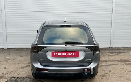 Mitsubishi Outlander III рестайлинг 3, 2012 год, 1 150 000 рублей, 6 фотография