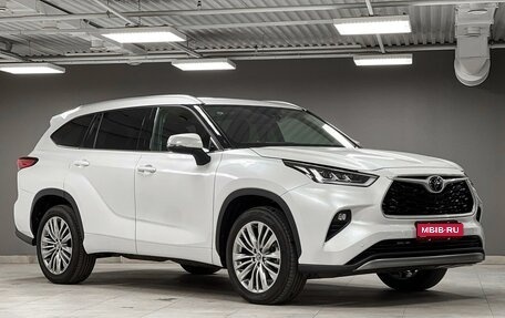 Toyota Highlander, 2024 год, 6 480 000 рублей, 1 фотография