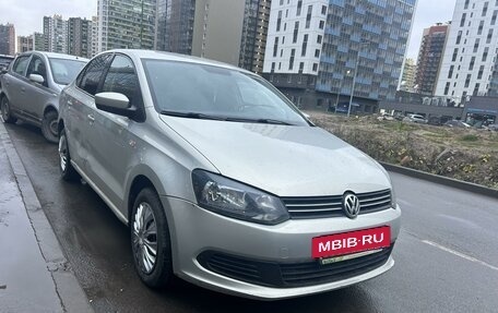 Volkswagen Polo VI (EU Market), 2014 год, 750 000 рублей, 2 фотография