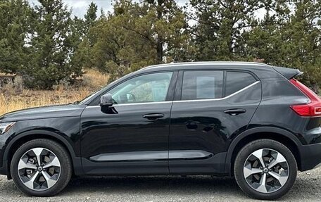 Volvo XC40 I, 2022 год, 6 268 000 рублей, 4 фотография