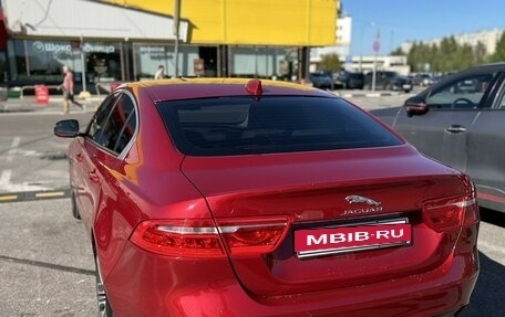 Jaguar XE I рестайлинг, 2017 год, 2 200 000 рублей, 29 фотография