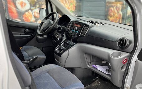 Nissan NV200, 2010 год, 1 075 000 рублей, 10 фотография