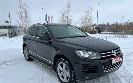 Volkswagen Touareg III, 2010 год, 2 395 000 рублей, 2 фотография