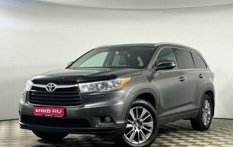 Toyota Highlander III, 2014 год, 3 095 000 рублей, 1 фотография