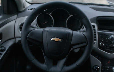 Chevrolet Cruze II, 2009 год, 689 000 рублей, 8 фотография