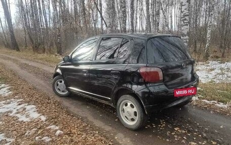 Toyota Vitz, 2001 год, 260 000 рублей, 4 фотография