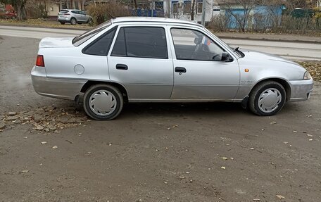 Daewoo Nexia I рестайлинг, 2010 год, 190 000 рублей, 4 фотография