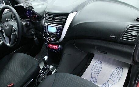 Hyundai Solaris II рестайлинг, 2012 год, 998 000 рублей, 18 фотография