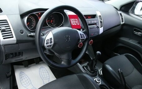 Peugeot 4007, 2008 год, 928 000 рублей, 10 фотография