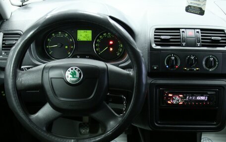 Skoda Fabia II, 2011 год, 633 000 рублей, 14 фотография