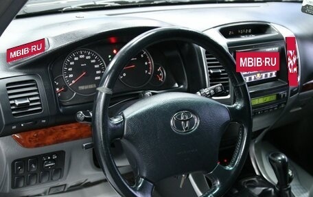 Toyota Land Cruiser Prado 120 рестайлинг, 2006 год, 2 278 000 рублей, 13 фотография