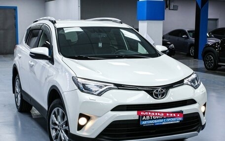 Toyota RAV4, 2016 год, 2 993 000 рублей, 6 фотография