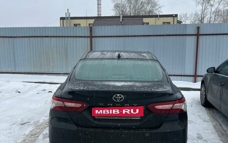 Toyota Camry, 2021 год, 3 800 000 рублей, 14 фотография