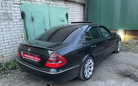 Mercedes-Benz E-Класс, 2005 год, 1 250 000 рублей, 5 фотография