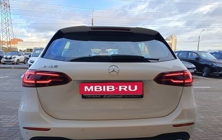 Mercedes-Benz B-Класс, 2019 год, 2 700 000 рублей, 7 фотография