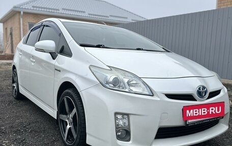 Toyota Prius, 2009 год, 1 300 000 рублей, 13 фотография