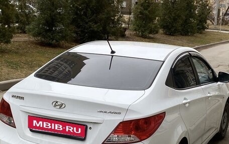 Hyundai Solaris II рестайлинг, 2013 год, 540 000 рублей, 3 фотография