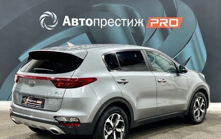 KIA Sportage IV рестайлинг, 2020 год, 2 997 000 рублей, 5 фотография