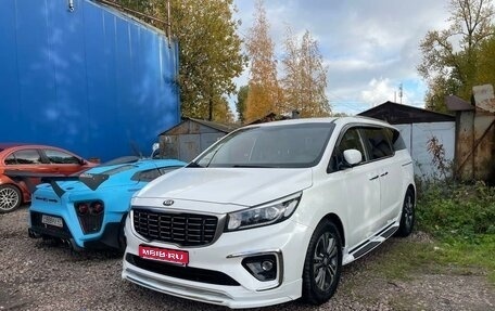 KIA Carnival III, 2019 год, 2 850 000 рублей, 1 фотография