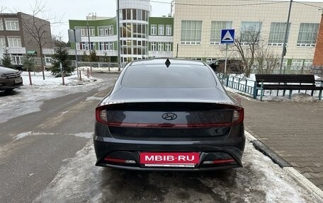 Hyundai Sonata VIII, 2021 год, 2 650 000 рублей, 3 фотография